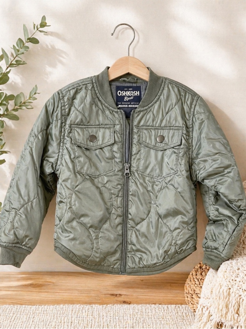 OshKosh B'gosh Toddler Boys Olive Quilted Bomber Jacket - Size 3T - GUC